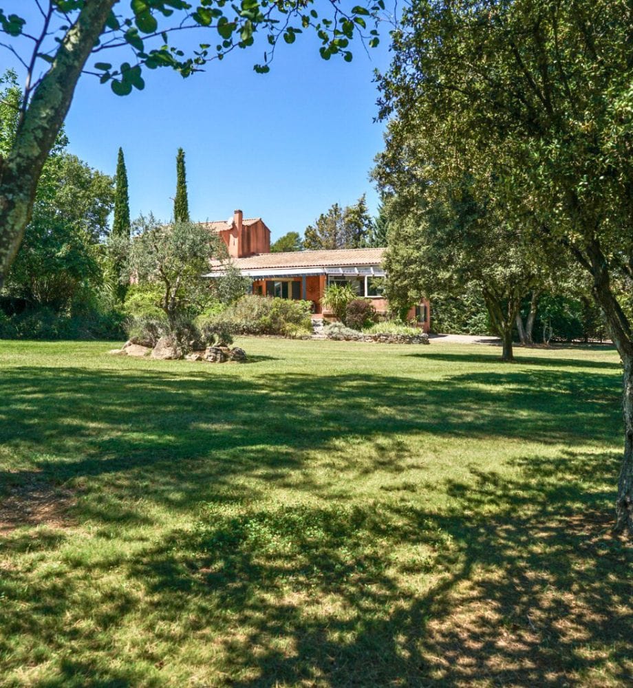 Maison de vacances Var proche Aix-en-Provence avec spa et piscine chauffée